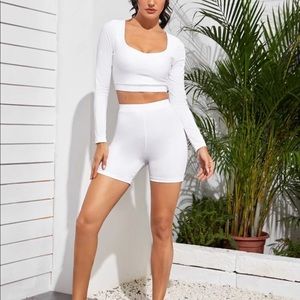 🚫SOLD🚫 Long Sleeve Crop Top & Biker Shorts Set